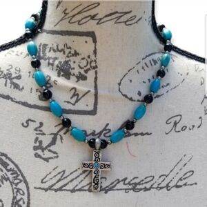 SANTA FE PEWTER CROSS PENDANT & TURQUOISE BEADED NECKLACE